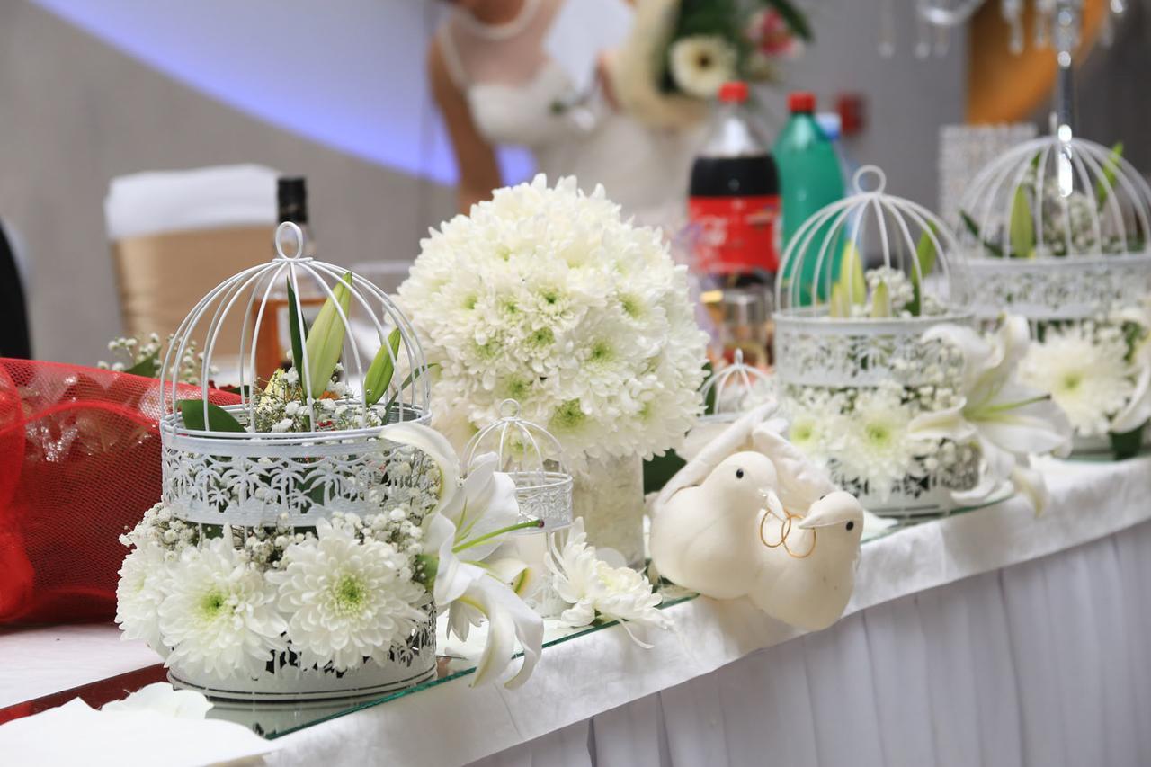Hotel Crystal Pecinci Luaran gambar