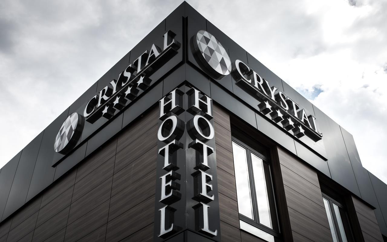 Hotel Crystal Pecinci Luaran gambar